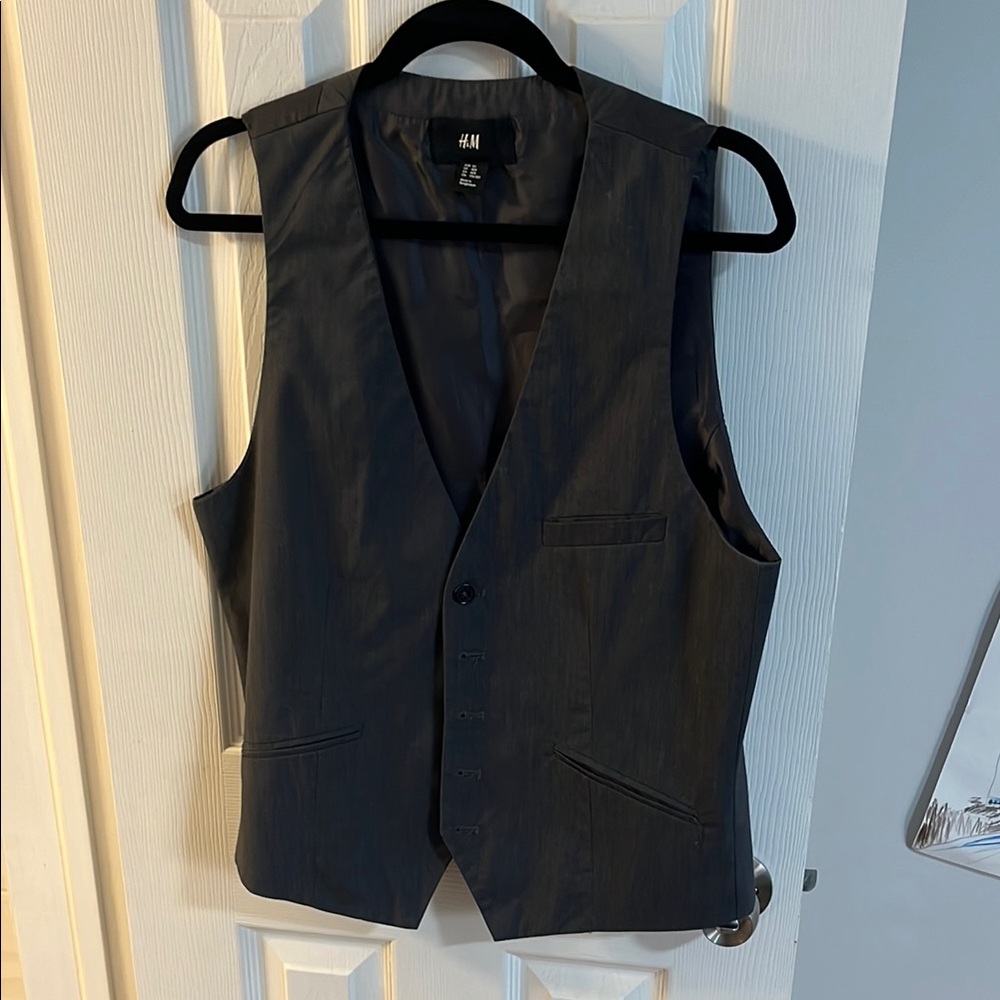 H&M Men's Grey Vest